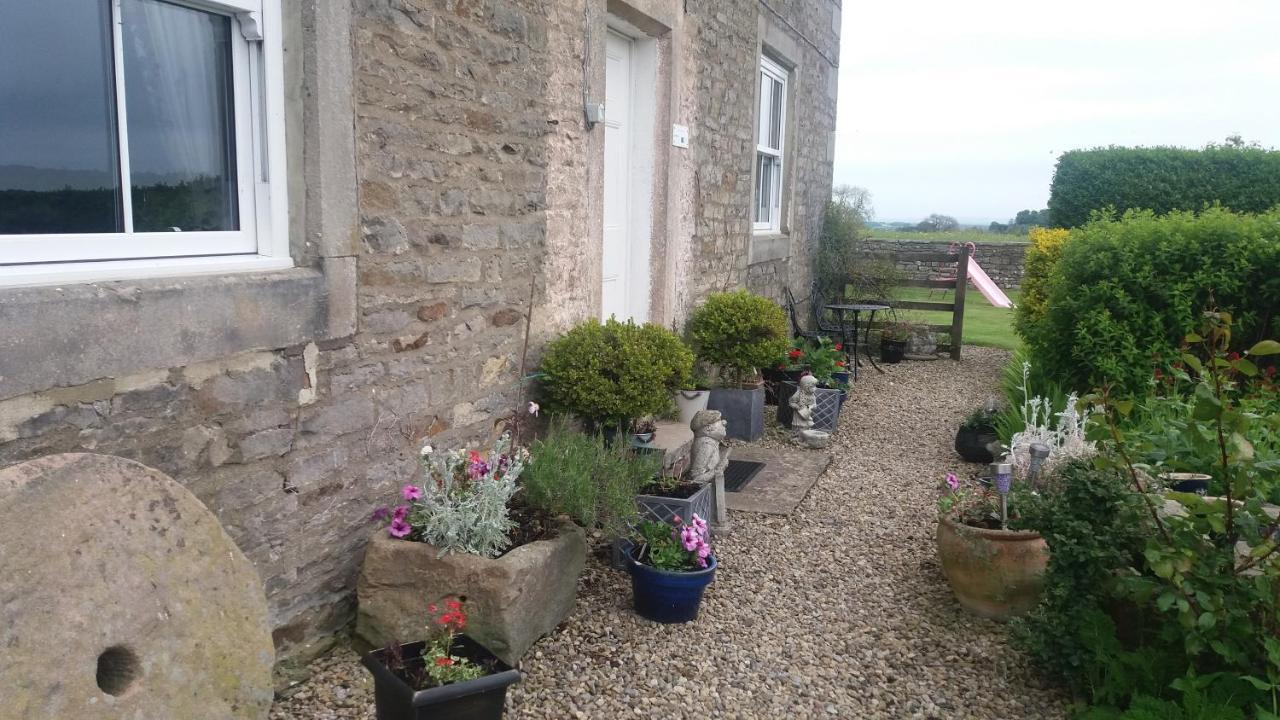 Lily Hill Farm Bed & Breakfast Barnard Castle Exterior photo